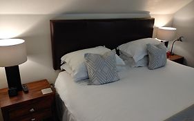 The Bath House Apartments - Free 1St Breakfast - Free Parking